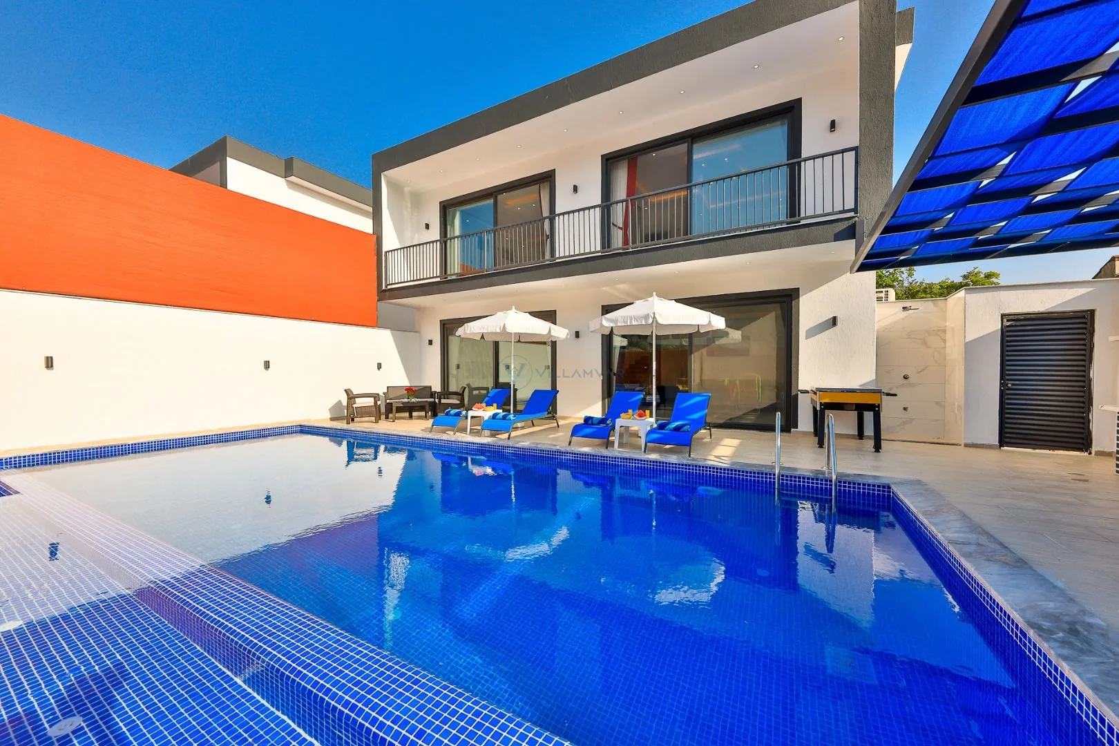 Villa White Castle