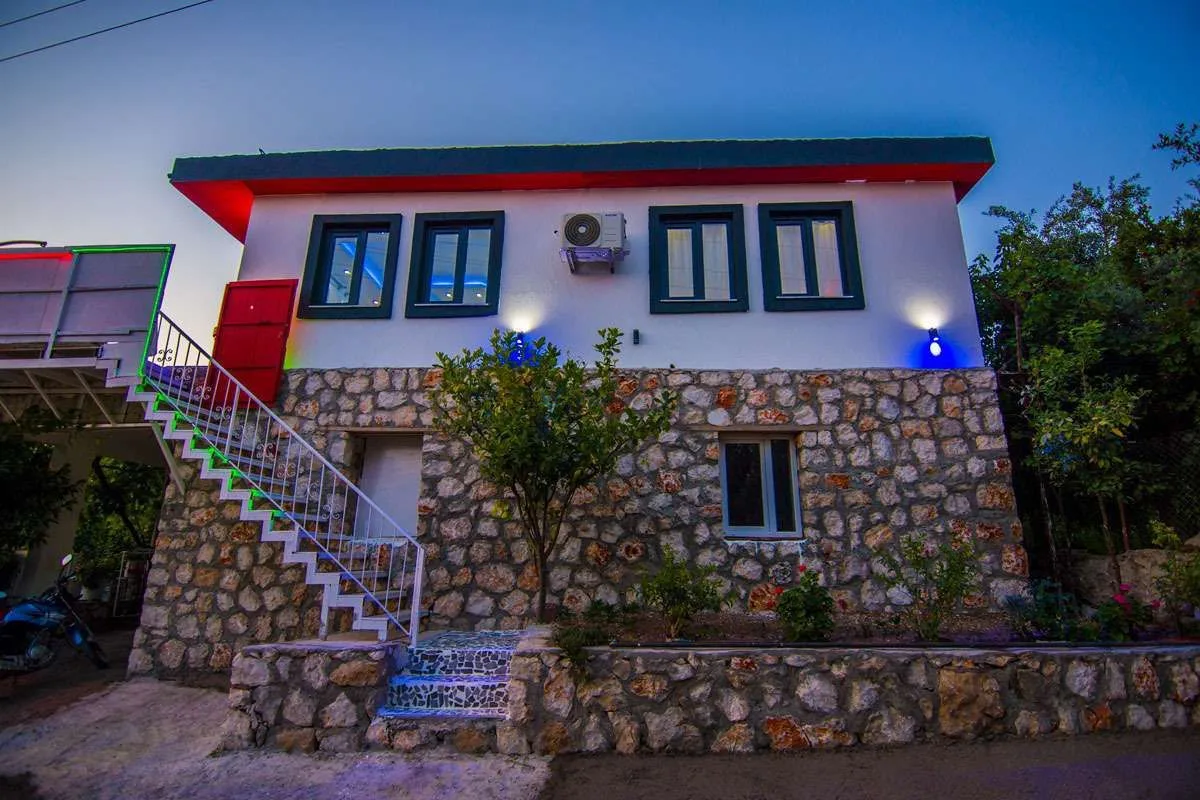 Villa Meyra Üzümlü