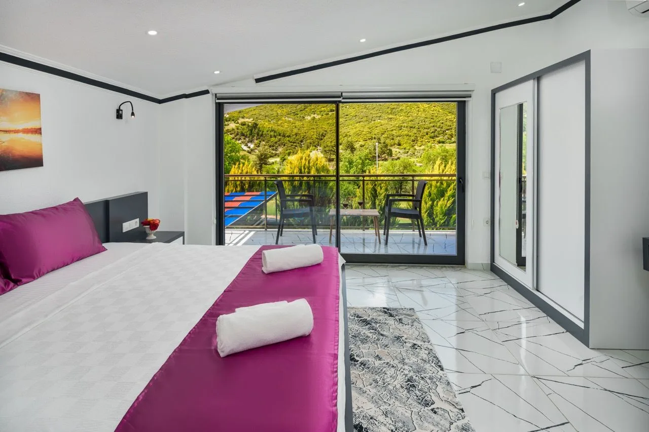 Villa Gold