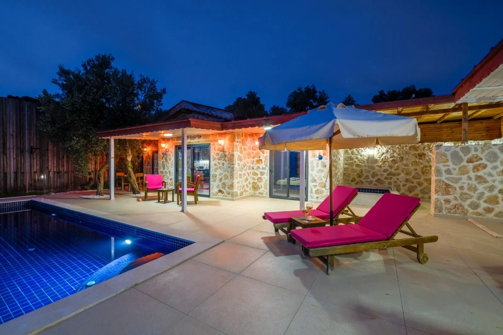 Villa Magnolyam Duo