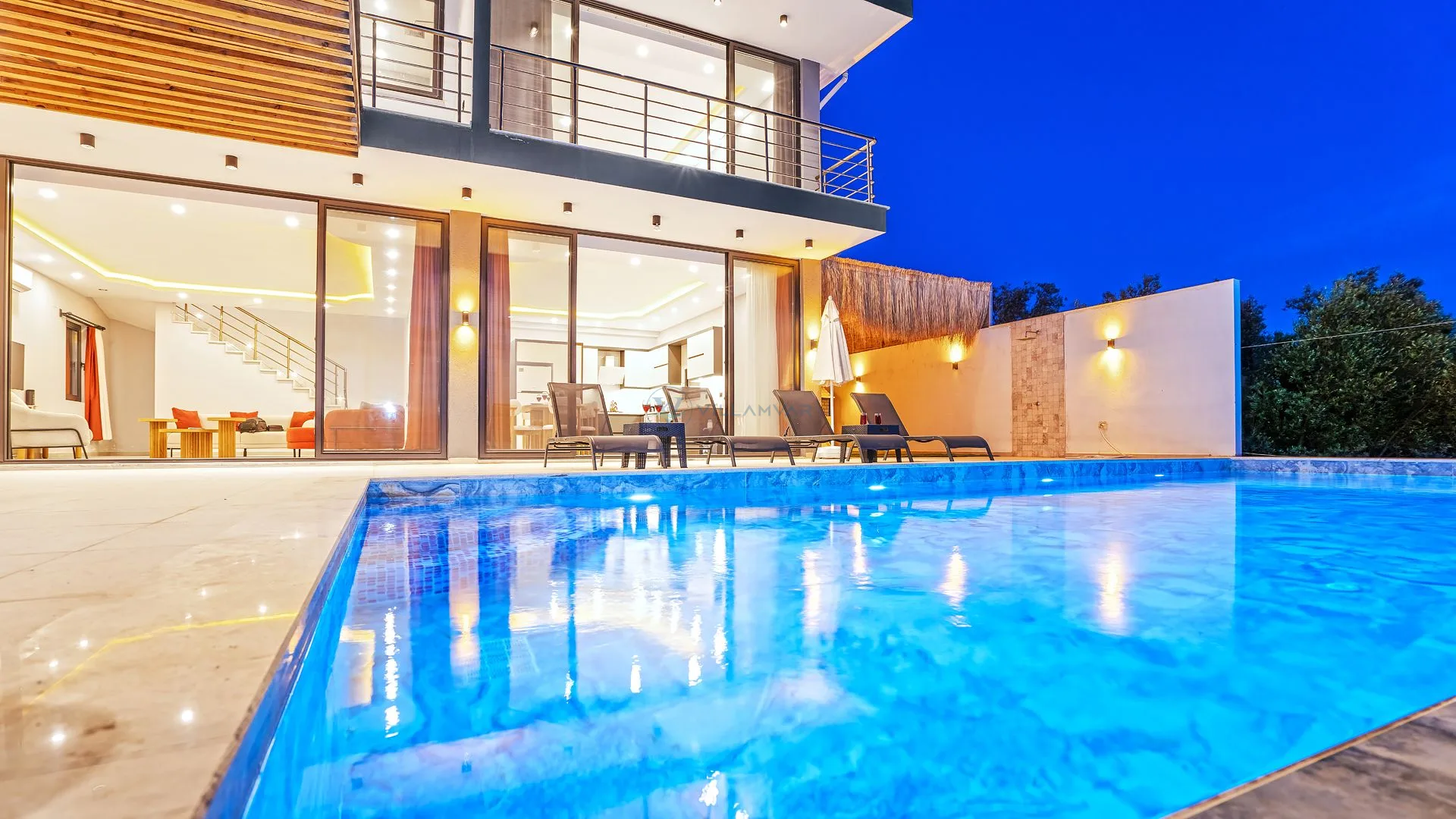 Villa Myworld