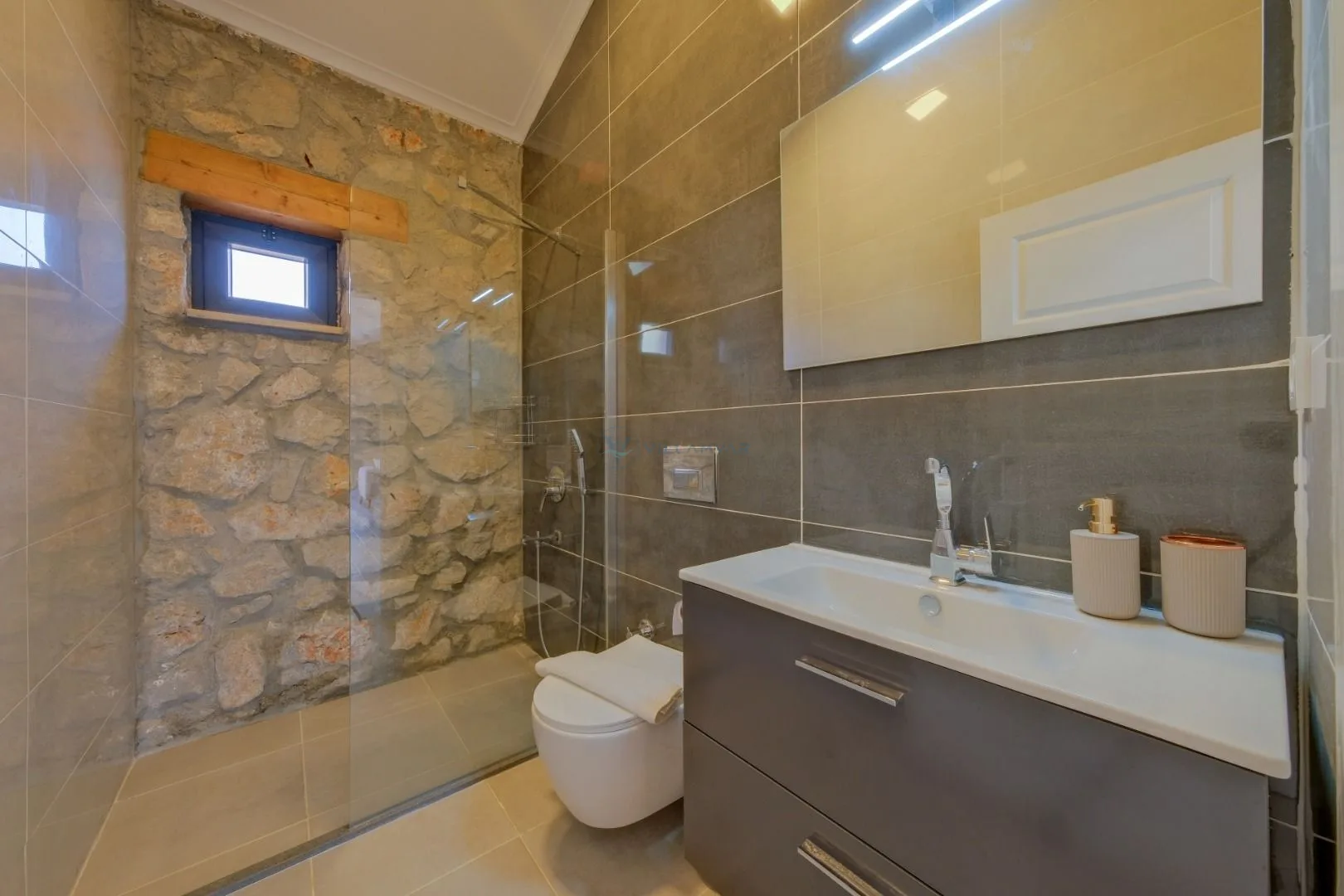 Villa İris