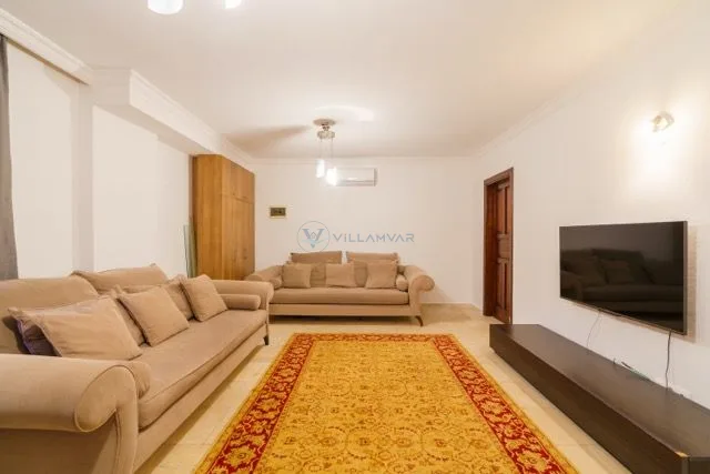 Villa Tarus Mara
