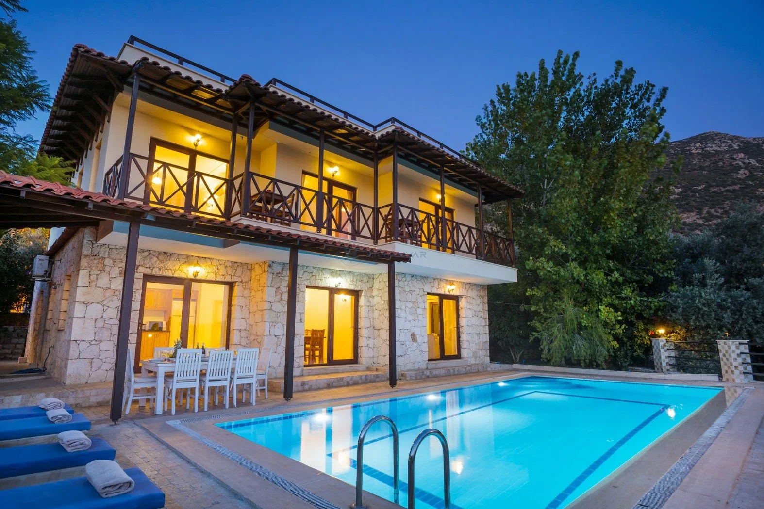 Arga Villas Akbel