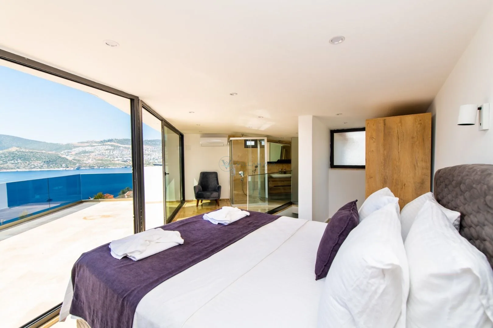 Villa Loca Kışla