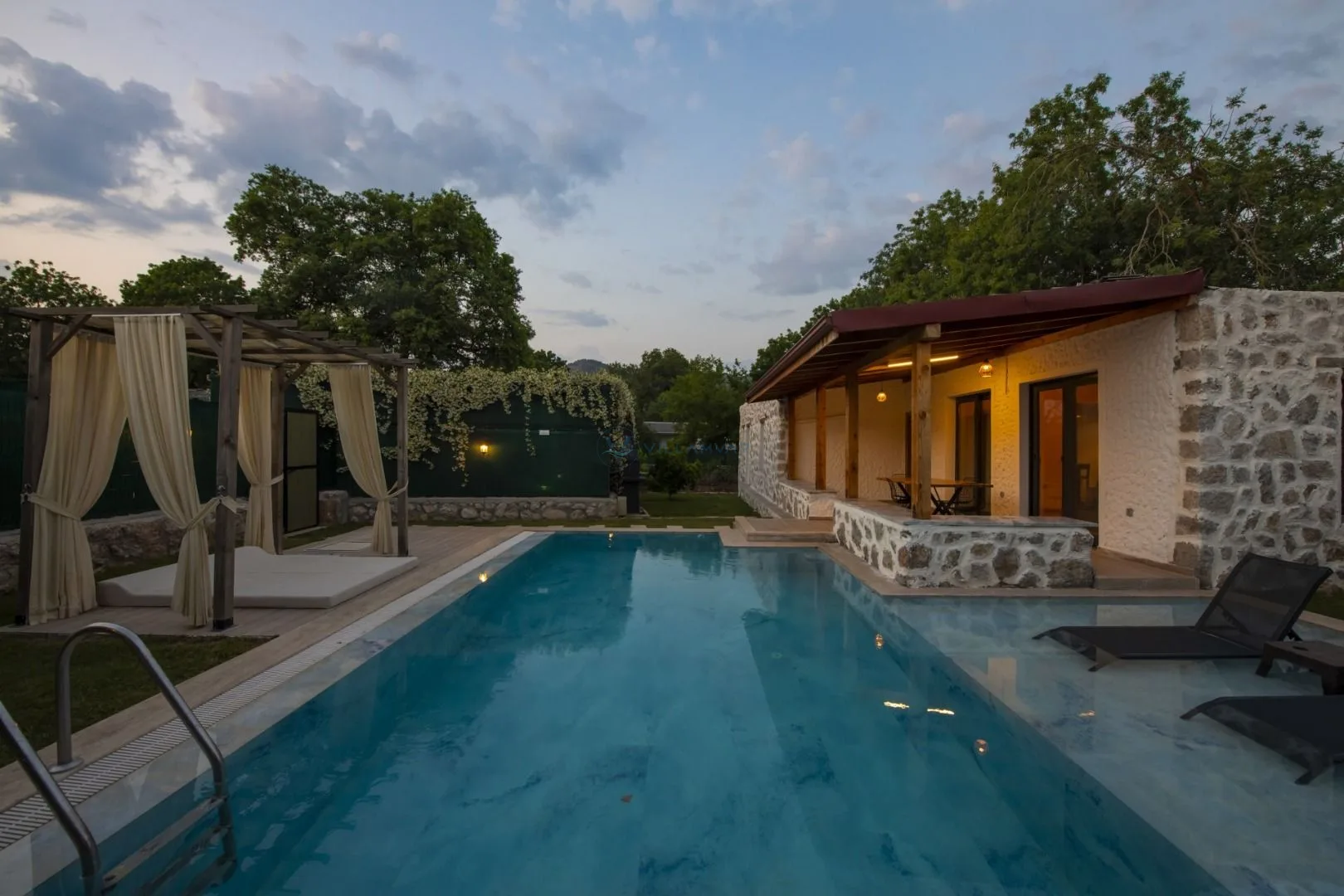 Villa Calvin Mini