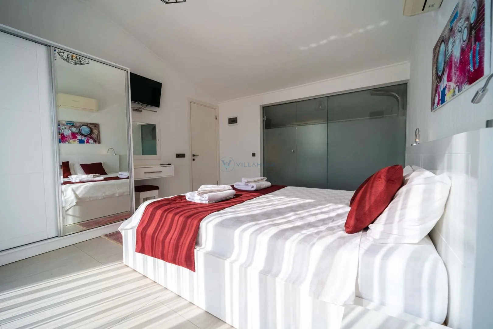 Villa Thera Seis