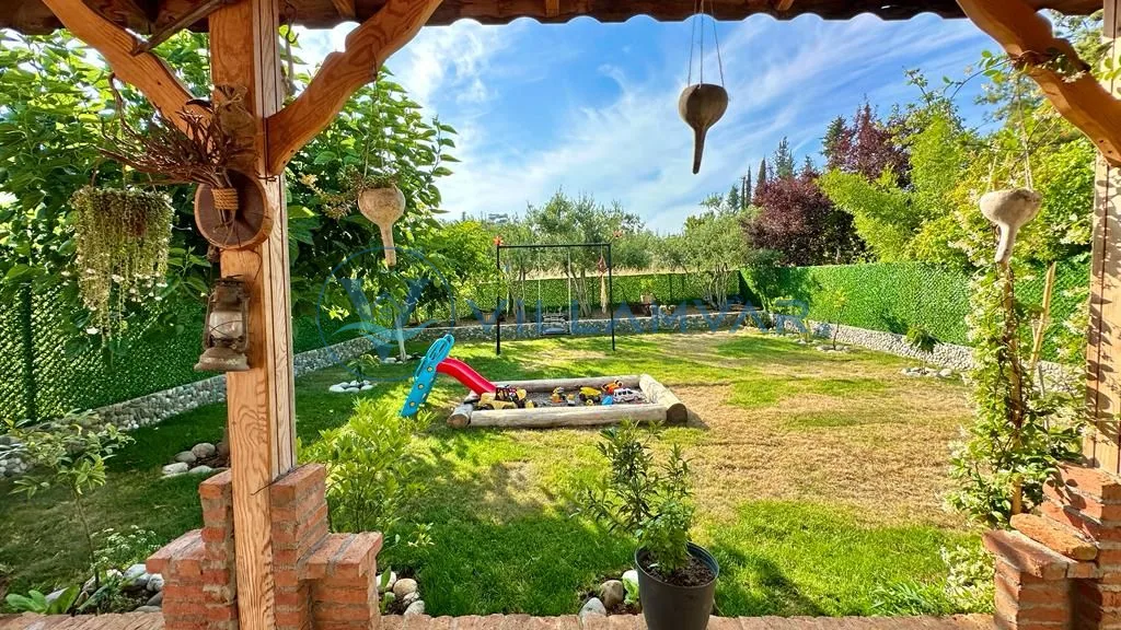 Villa Parem