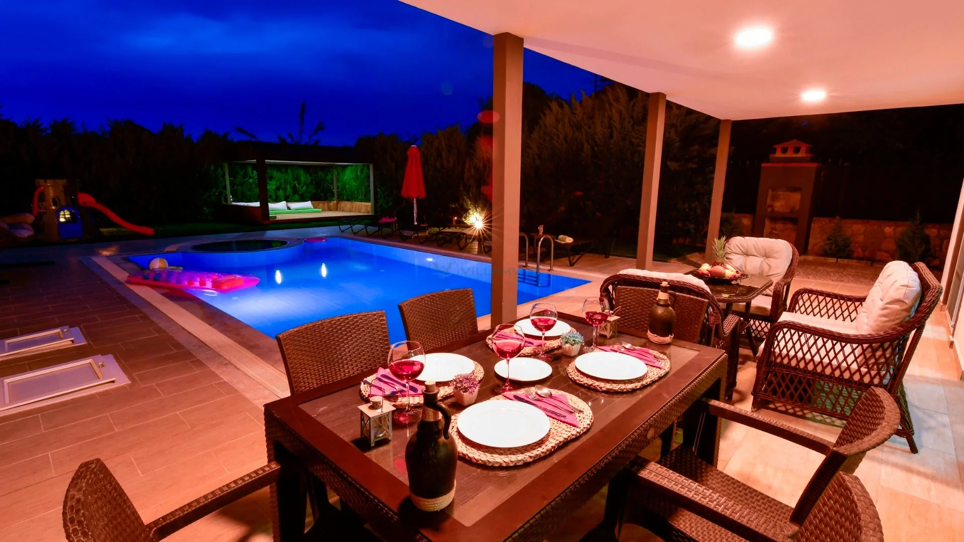 Villa Blur