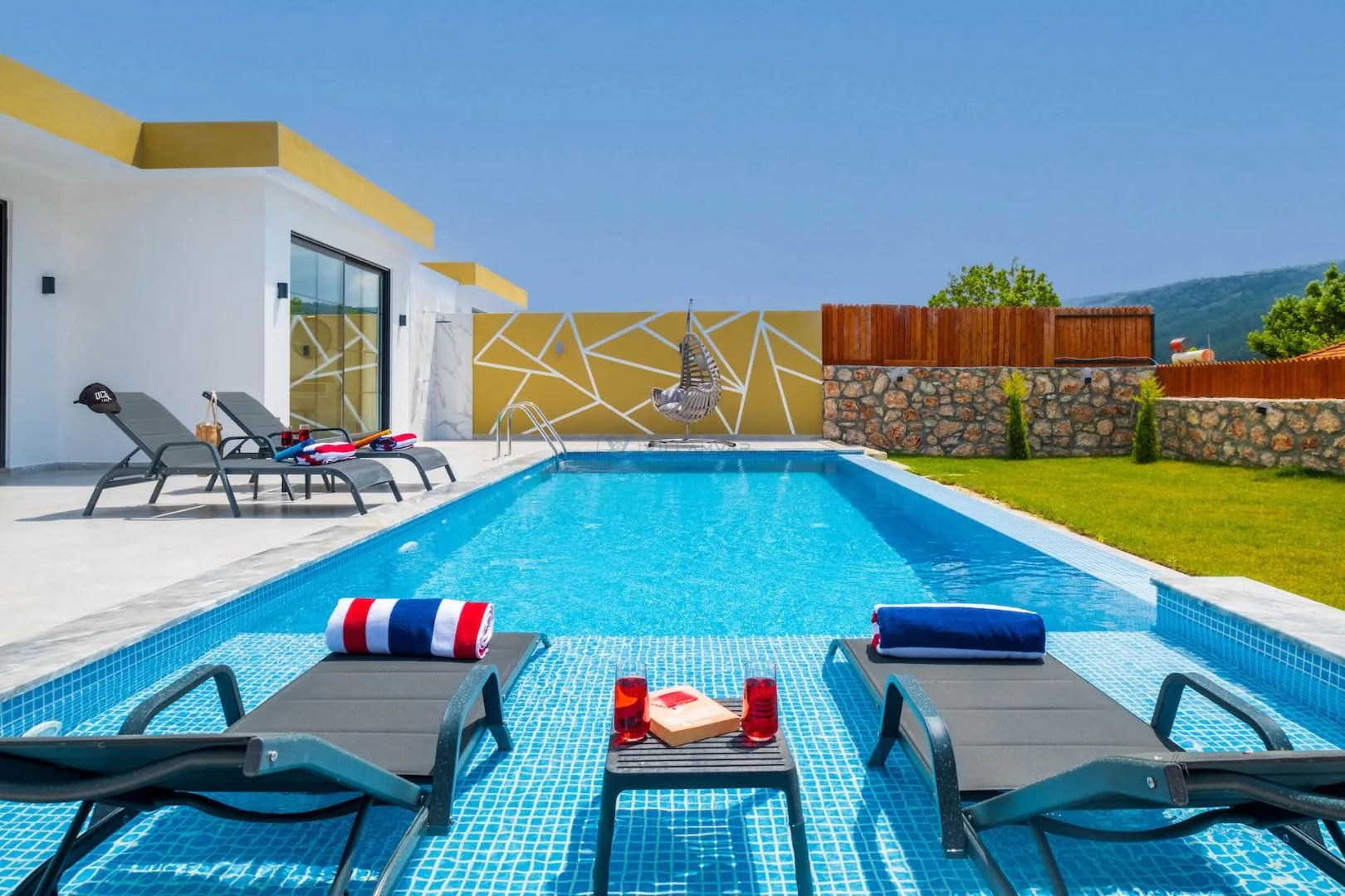 Villa Mavin 2
