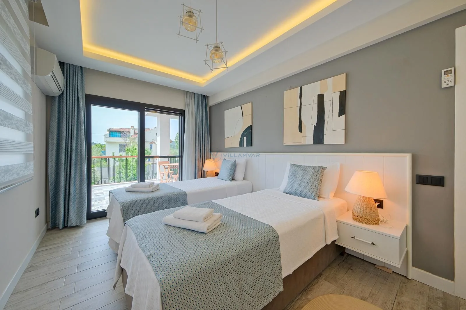 Villa Slay