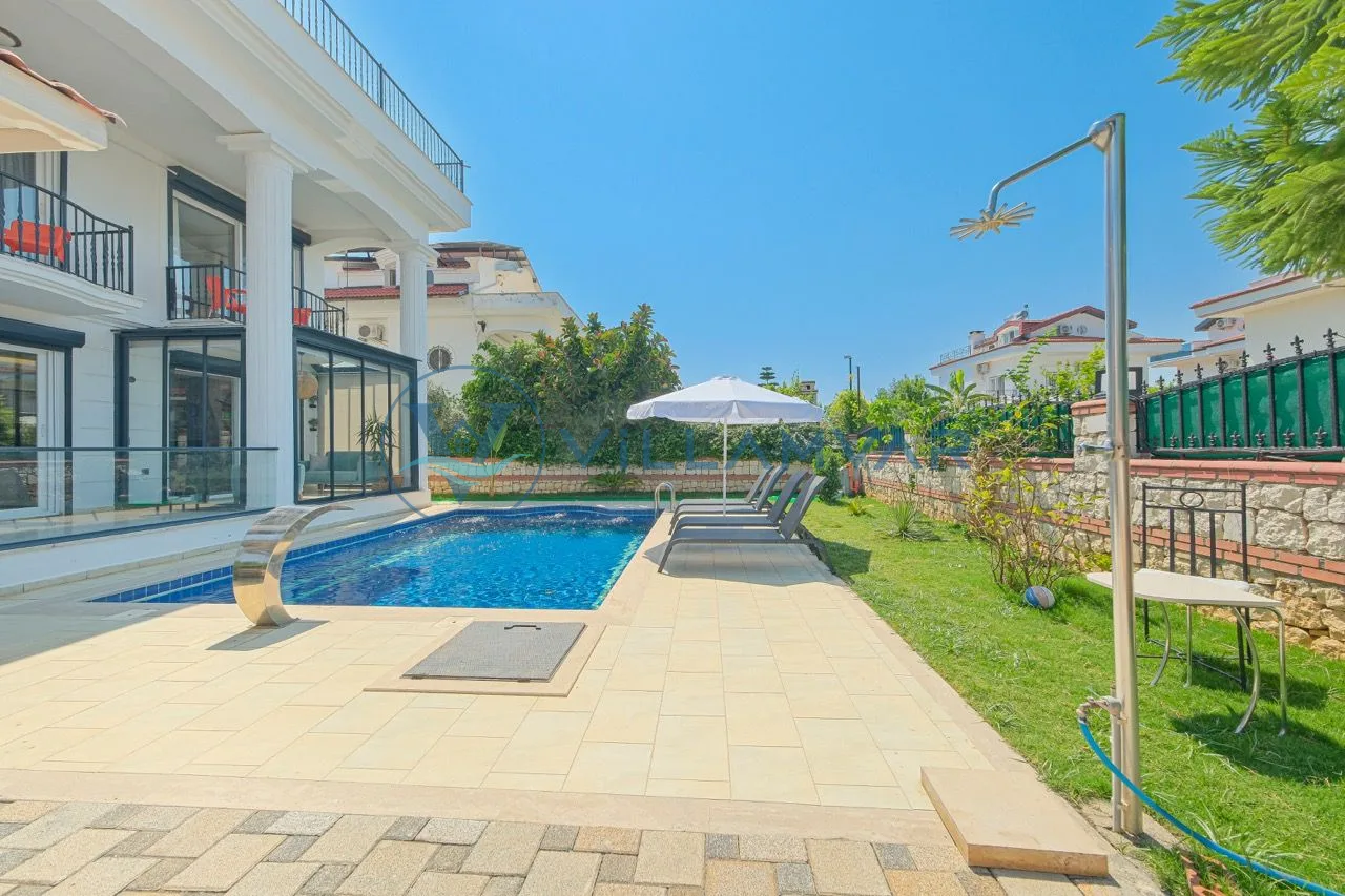 Serenity Villaları