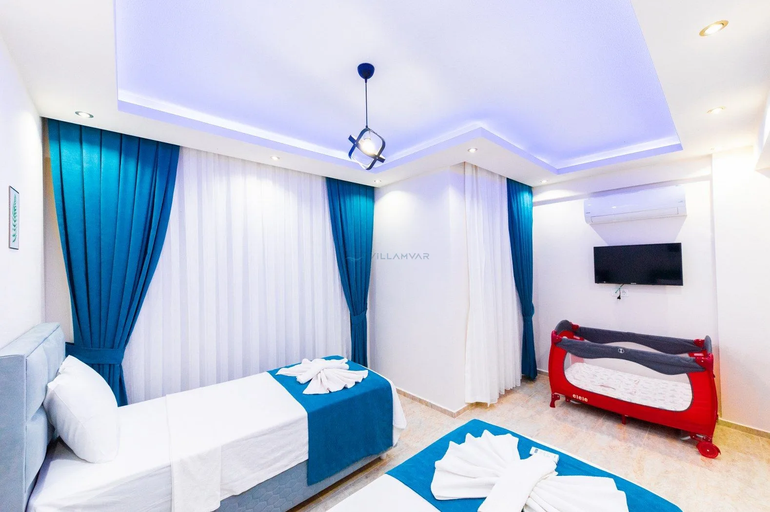 Villa Adelina 2