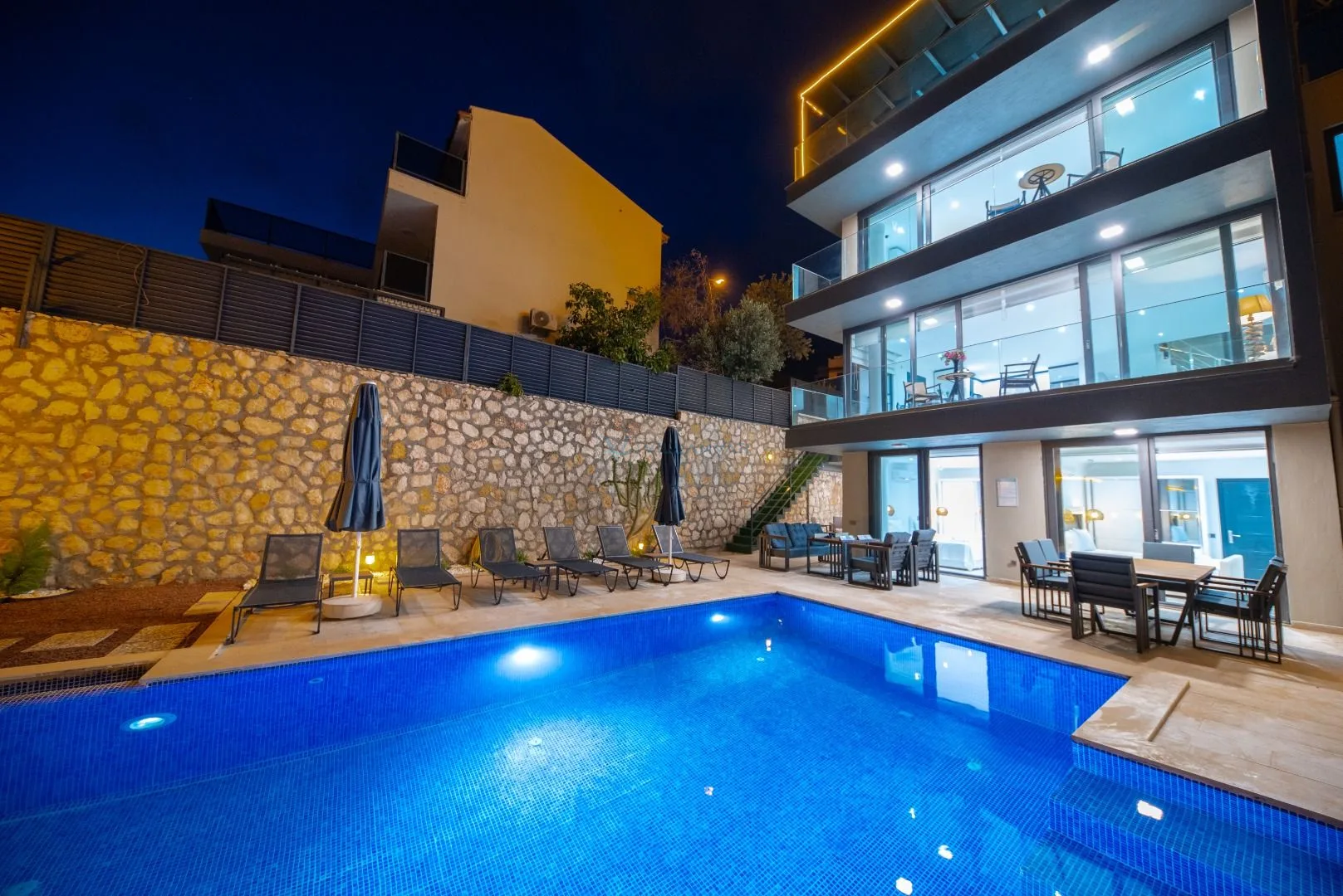 Villa City