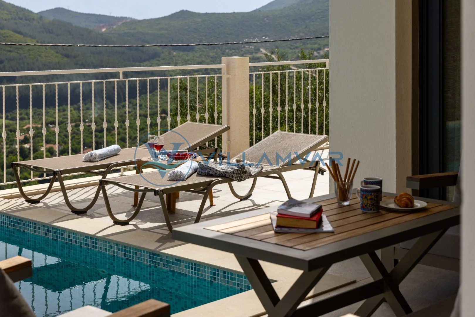 Villa Orientes