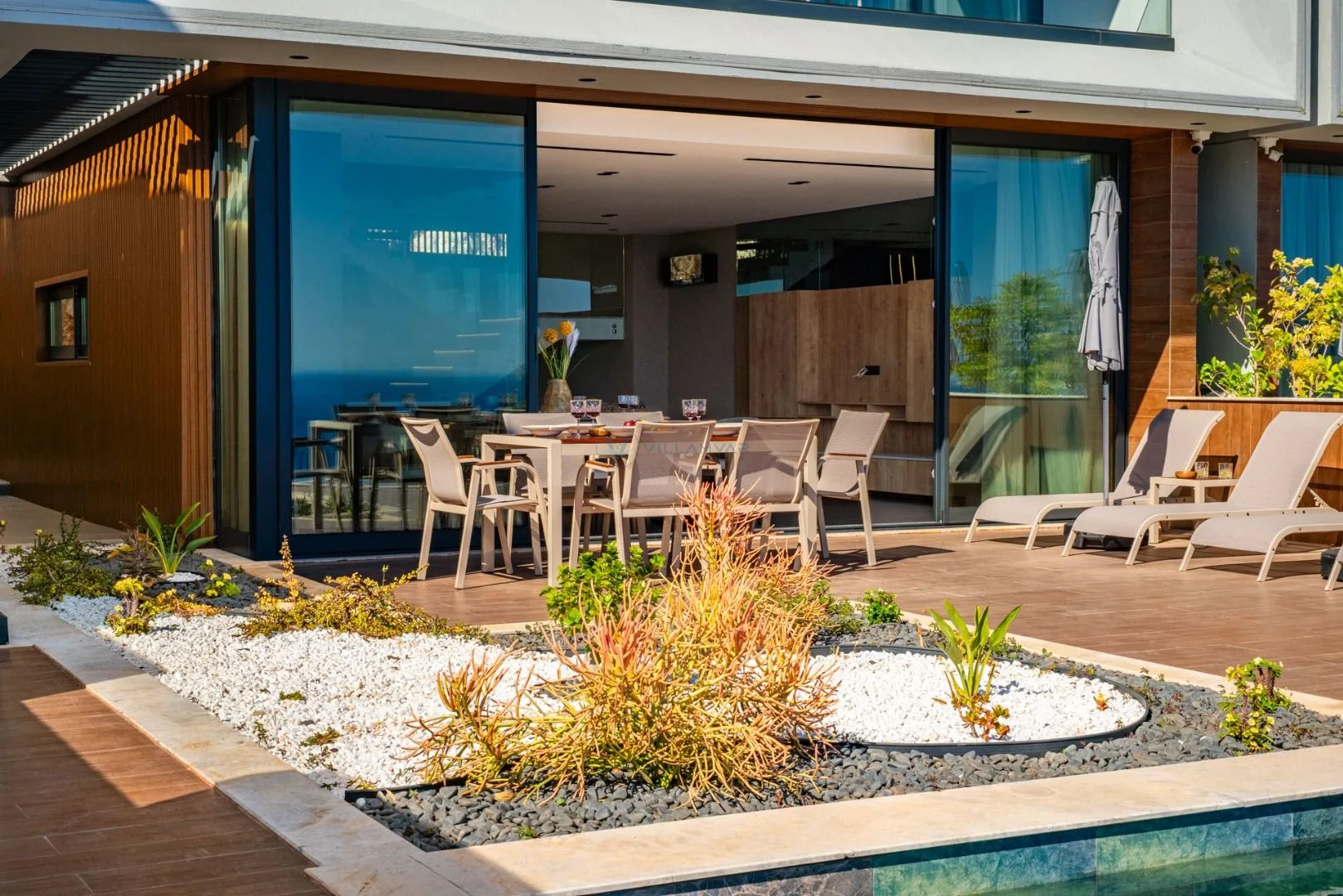 Villa Aura D