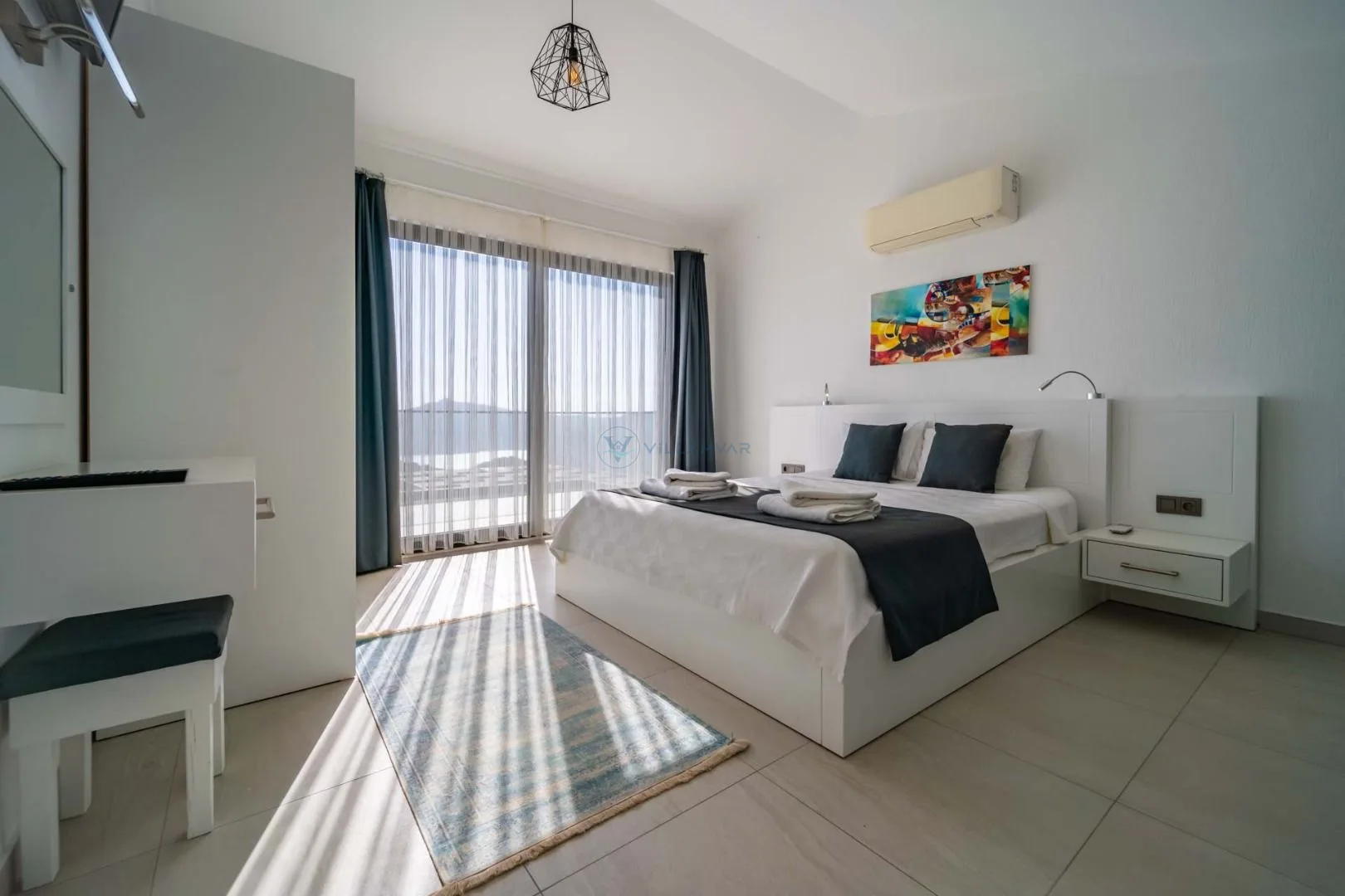 Villa Thera Seis