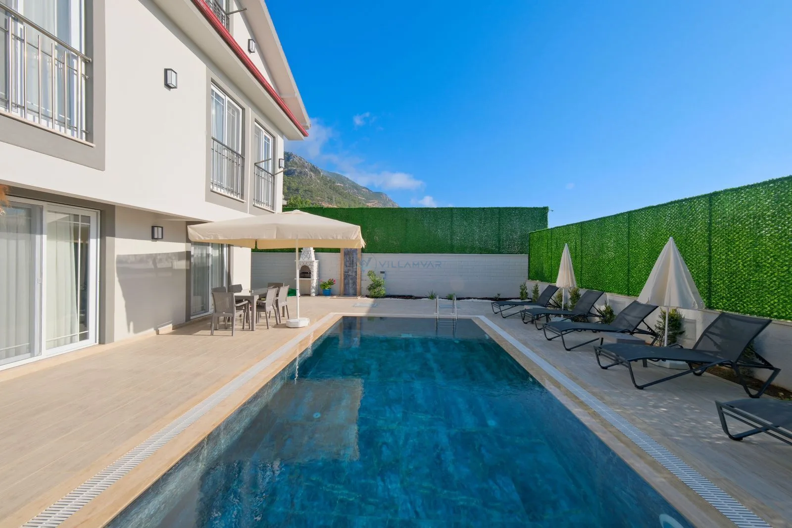 Villa Zirkon 1