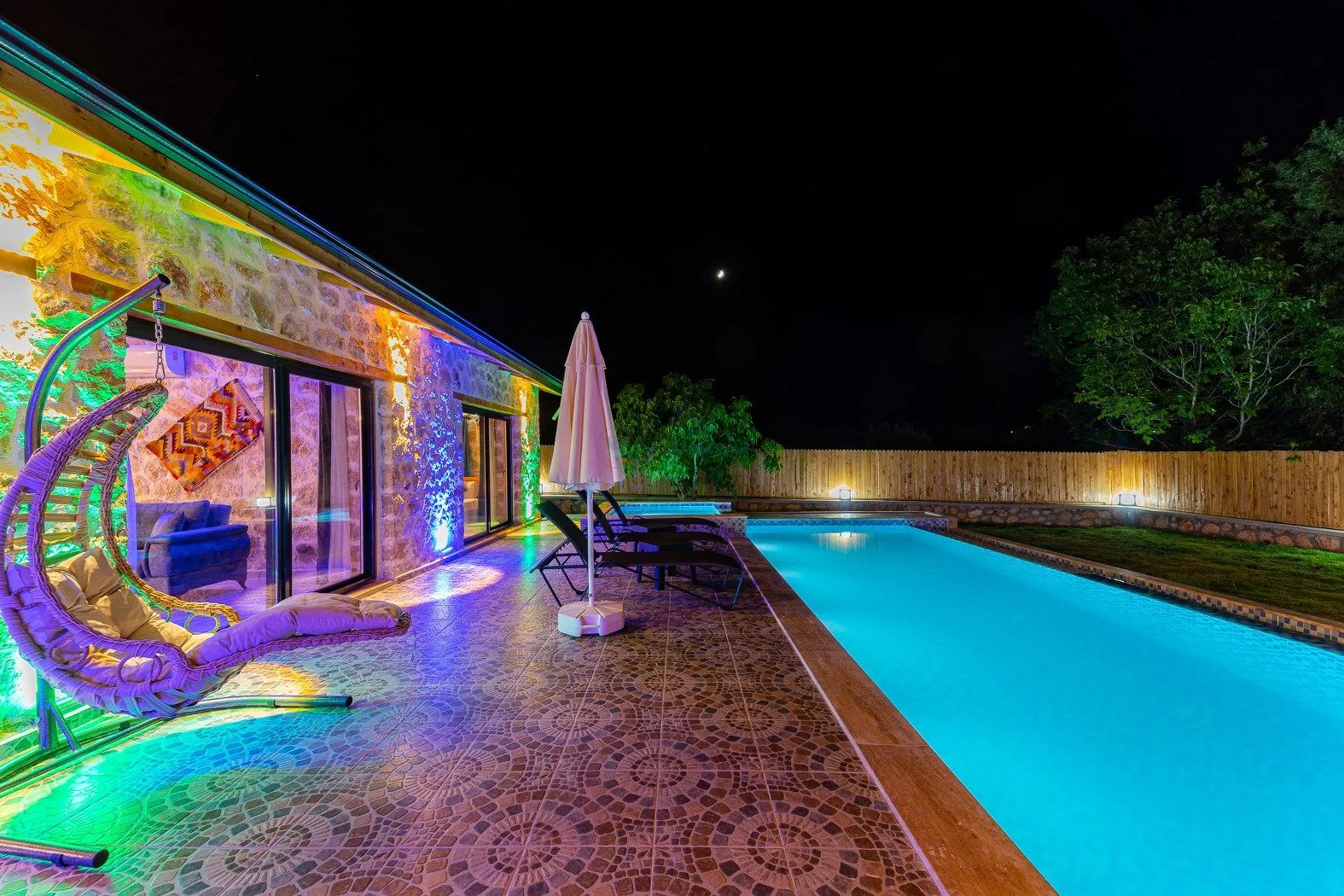 Villa Ceviz