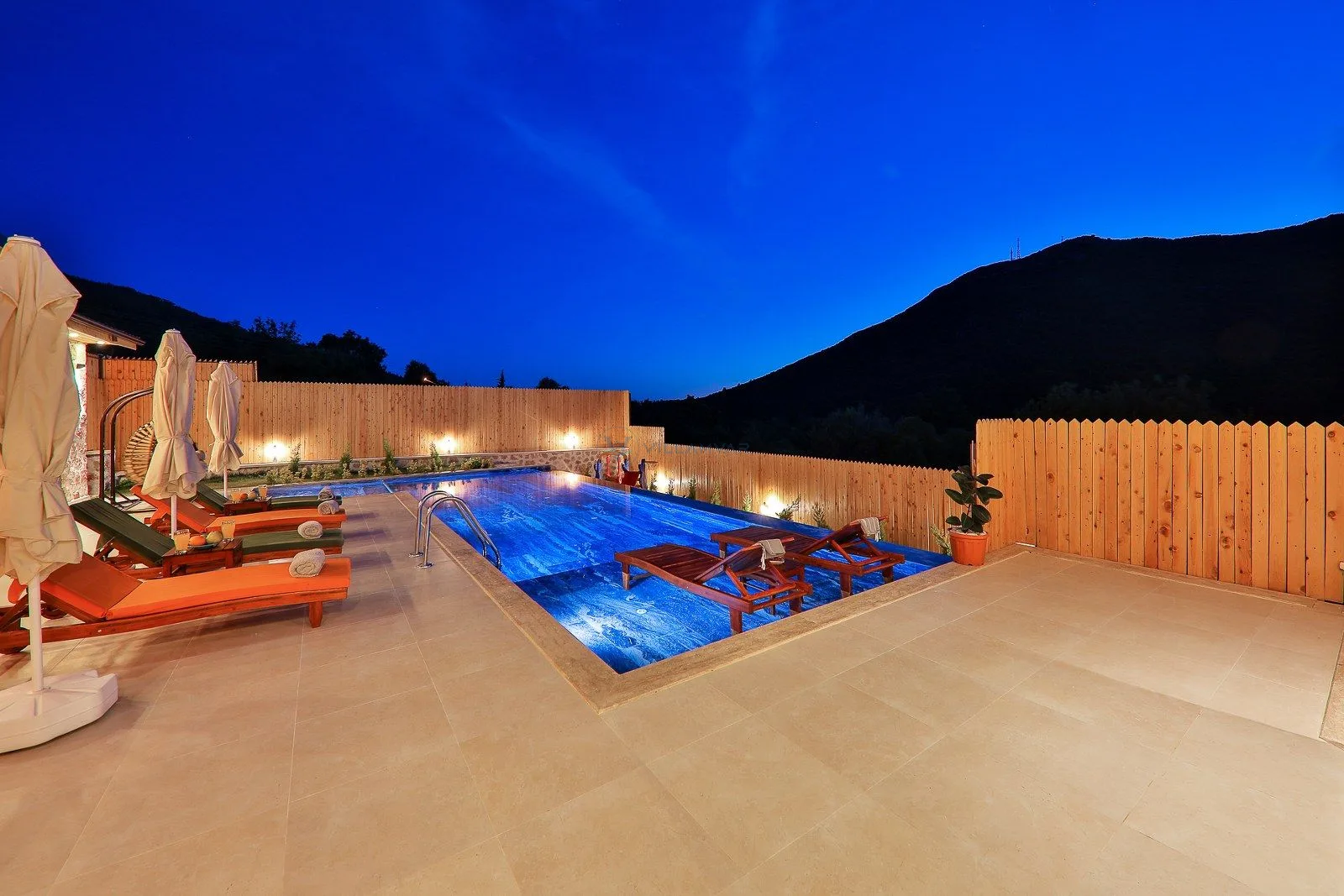 Villa Nidia