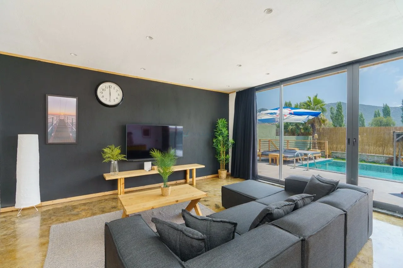 Villa Stay-2