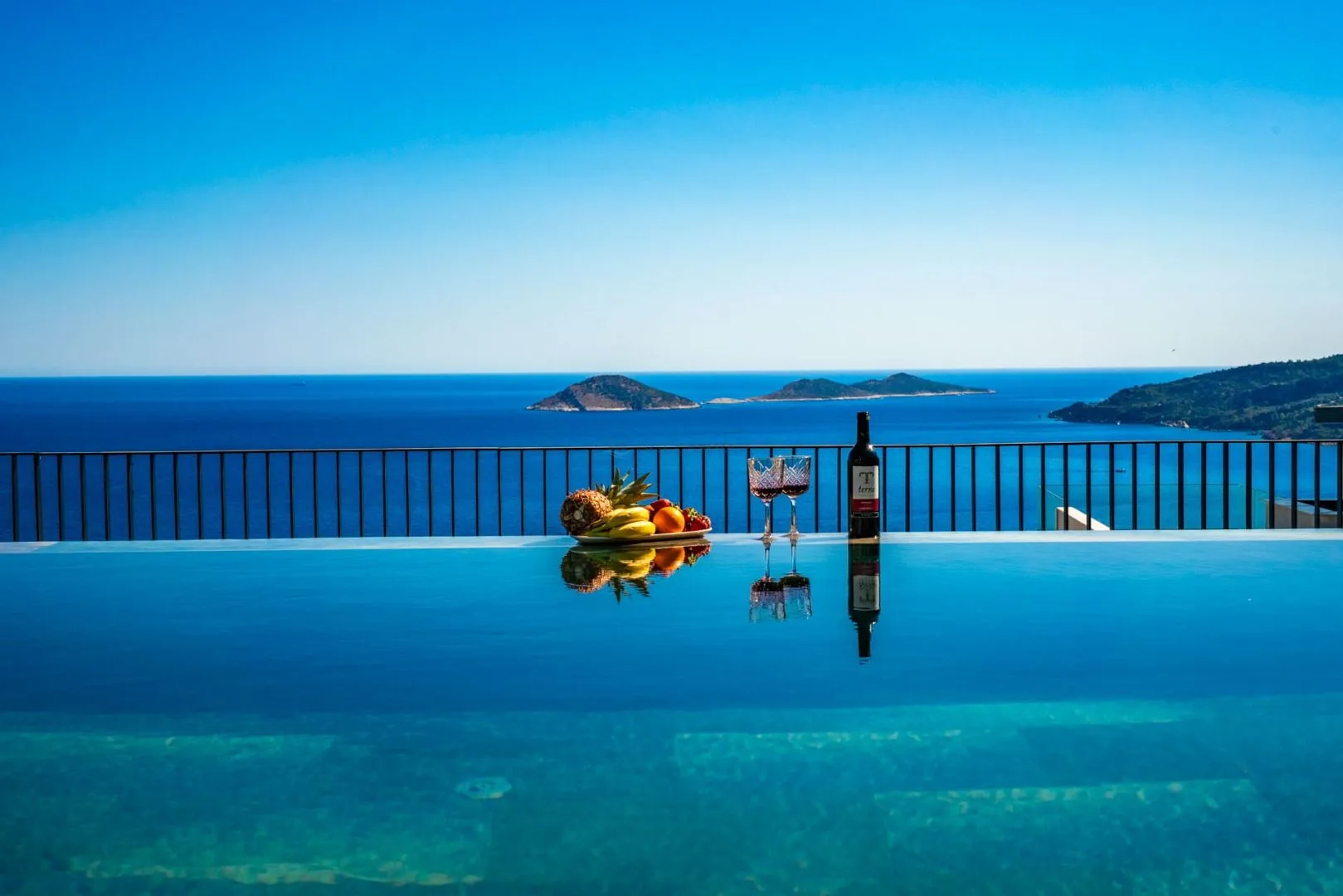 Villa Aura D