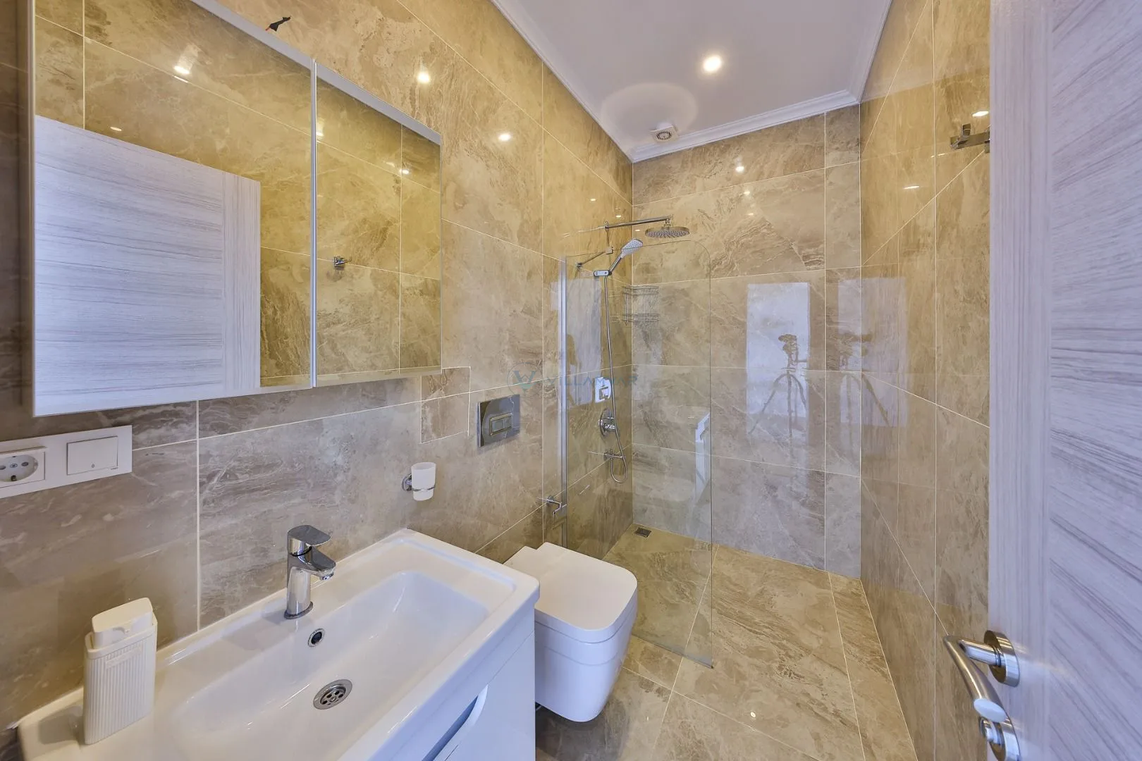 Villa Zara 1 2