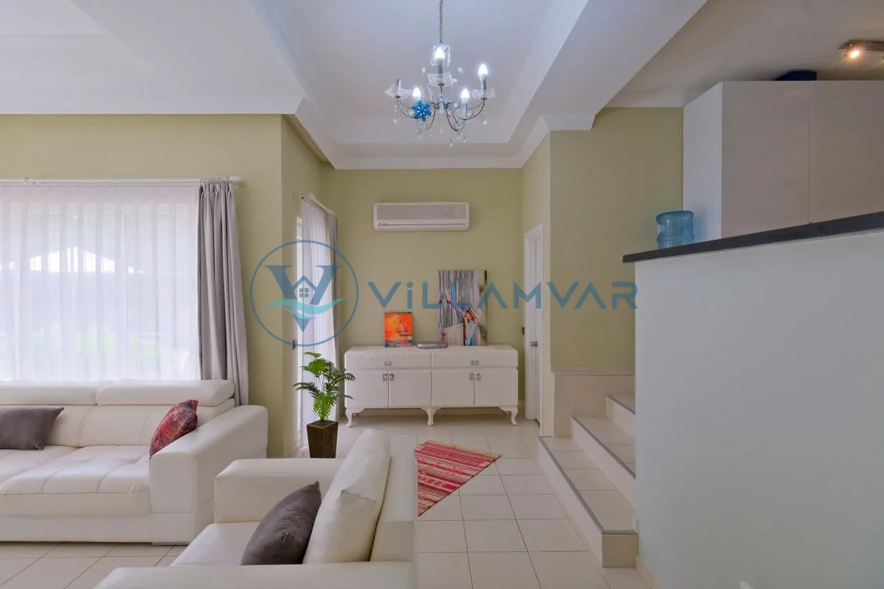 Villa Gün Rengi