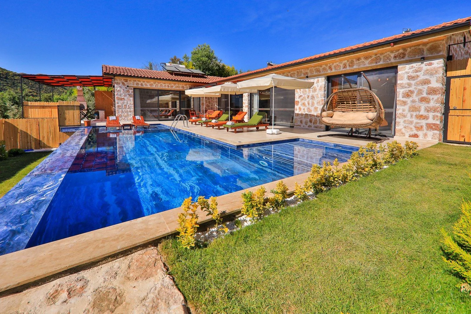 Villa Nidia