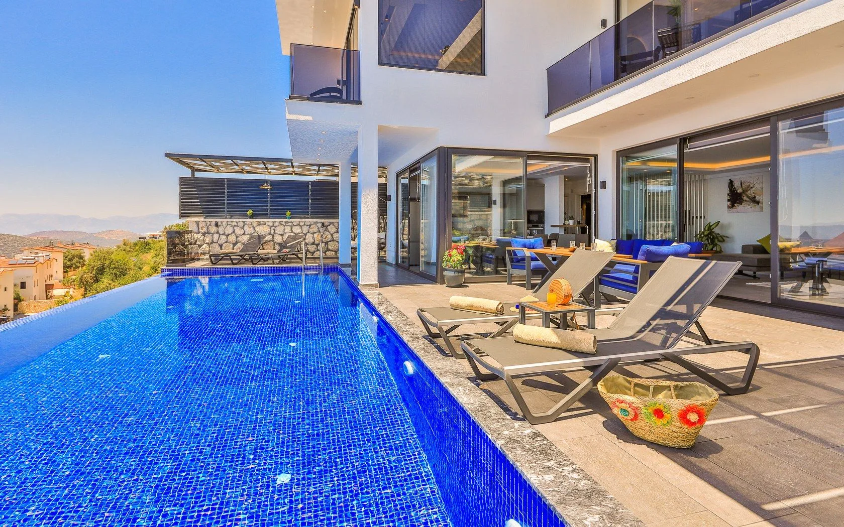 Villa Astral