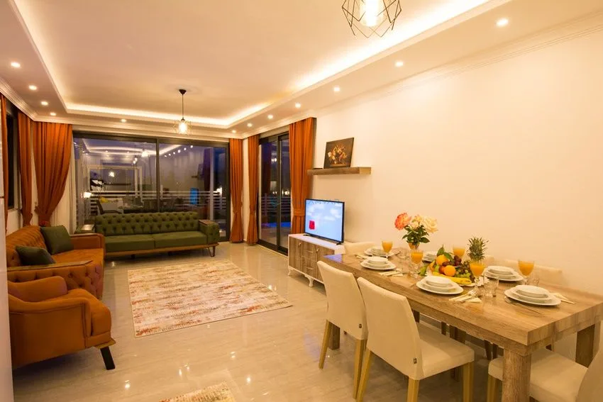 Villa Nar Çiceği