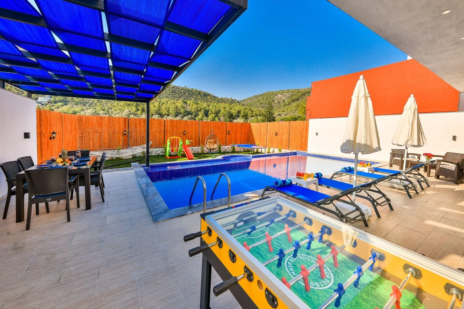 Villa White Castle