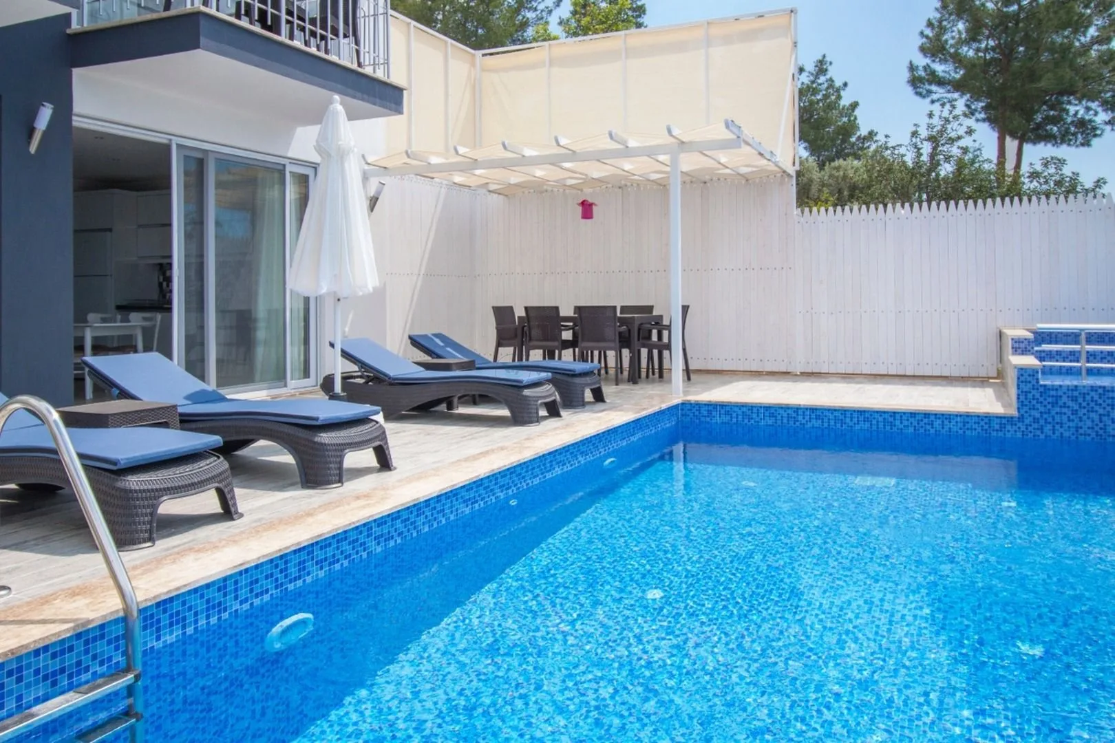 Villa Salkım