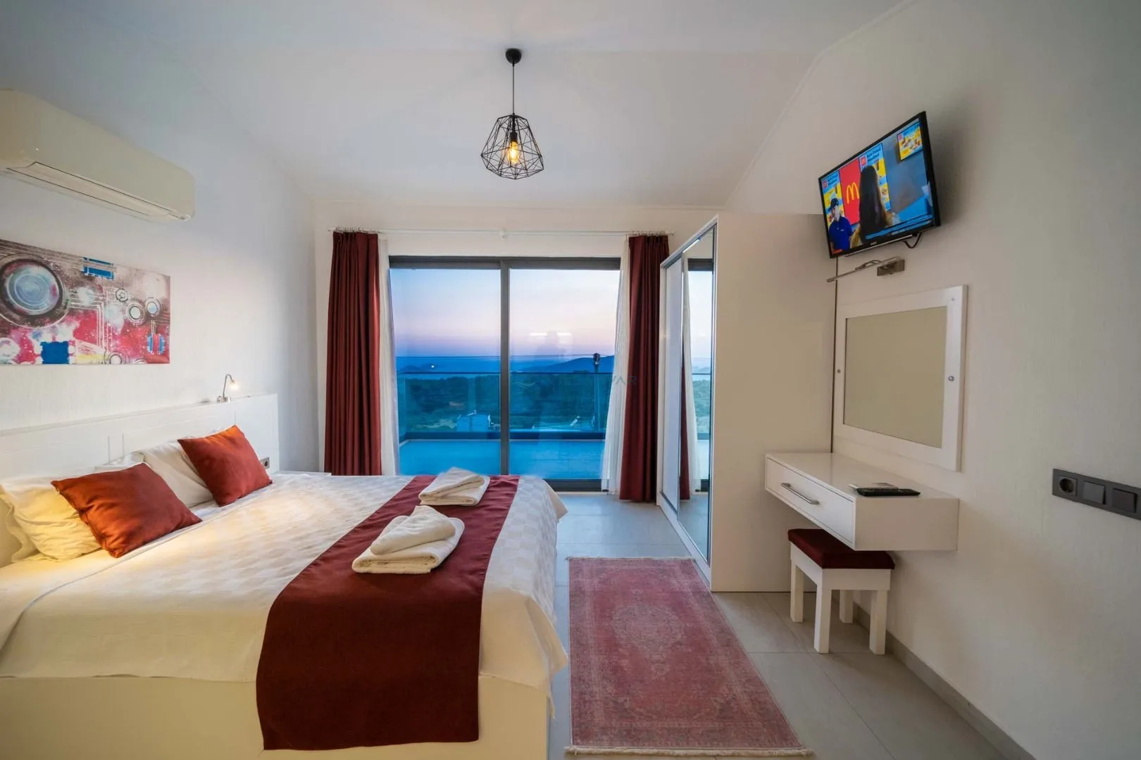 Villa Thera Seis