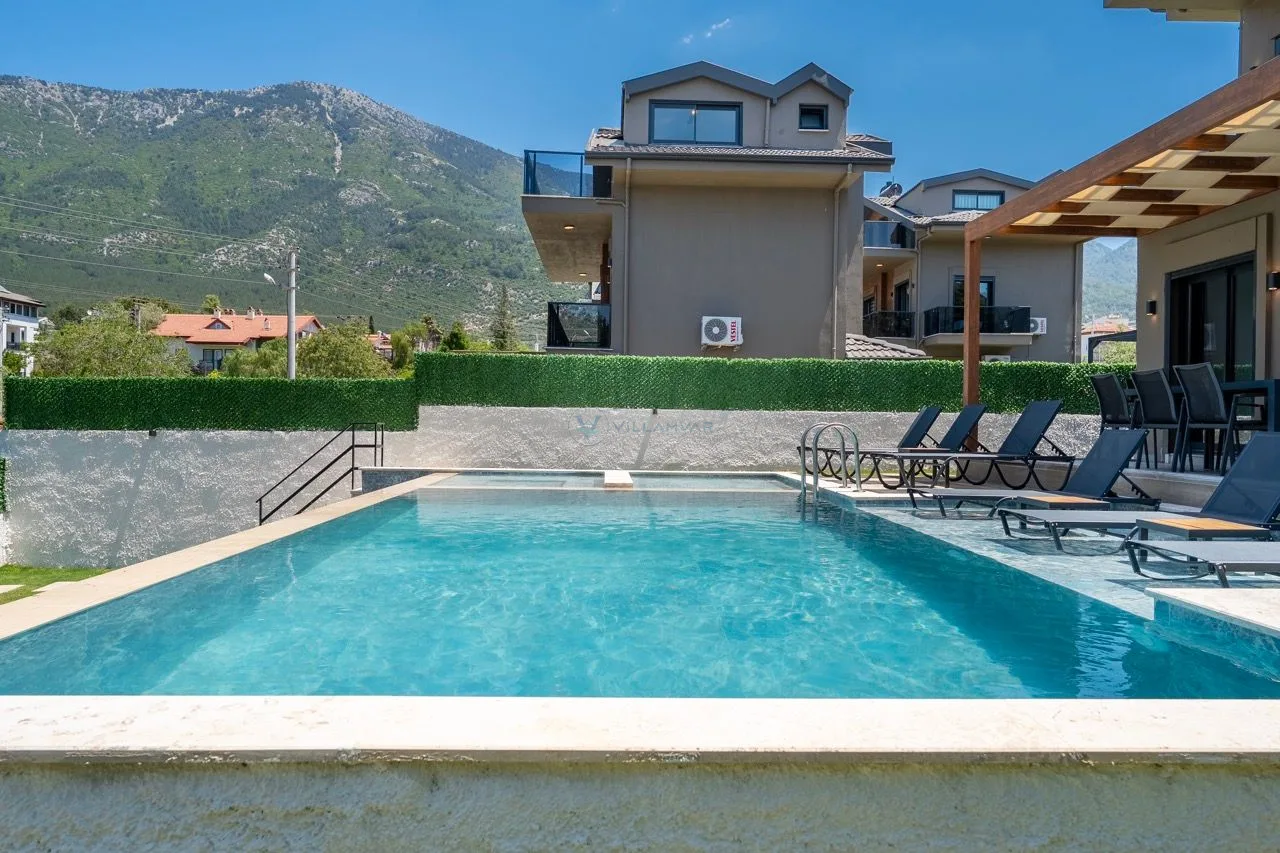 Villa Ay Luxe