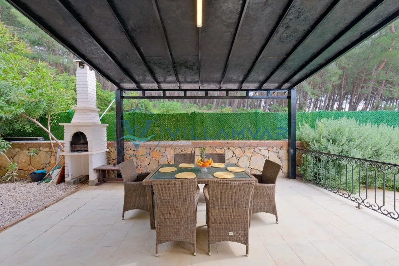 Villa Gün Rengi