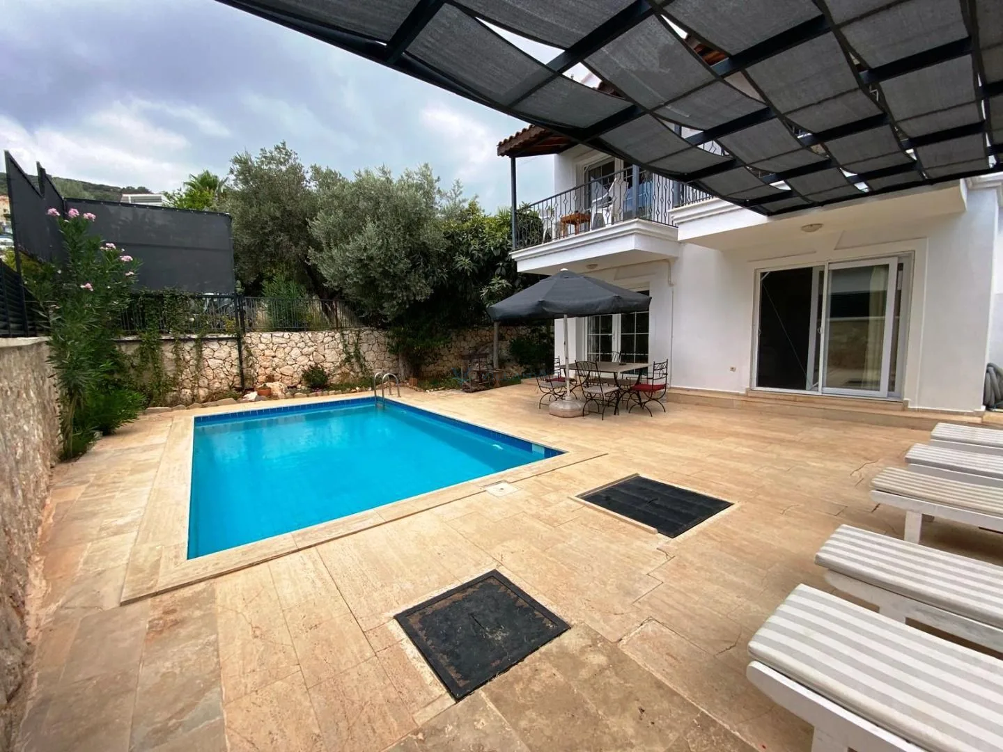 Villa Leton Kleo 1