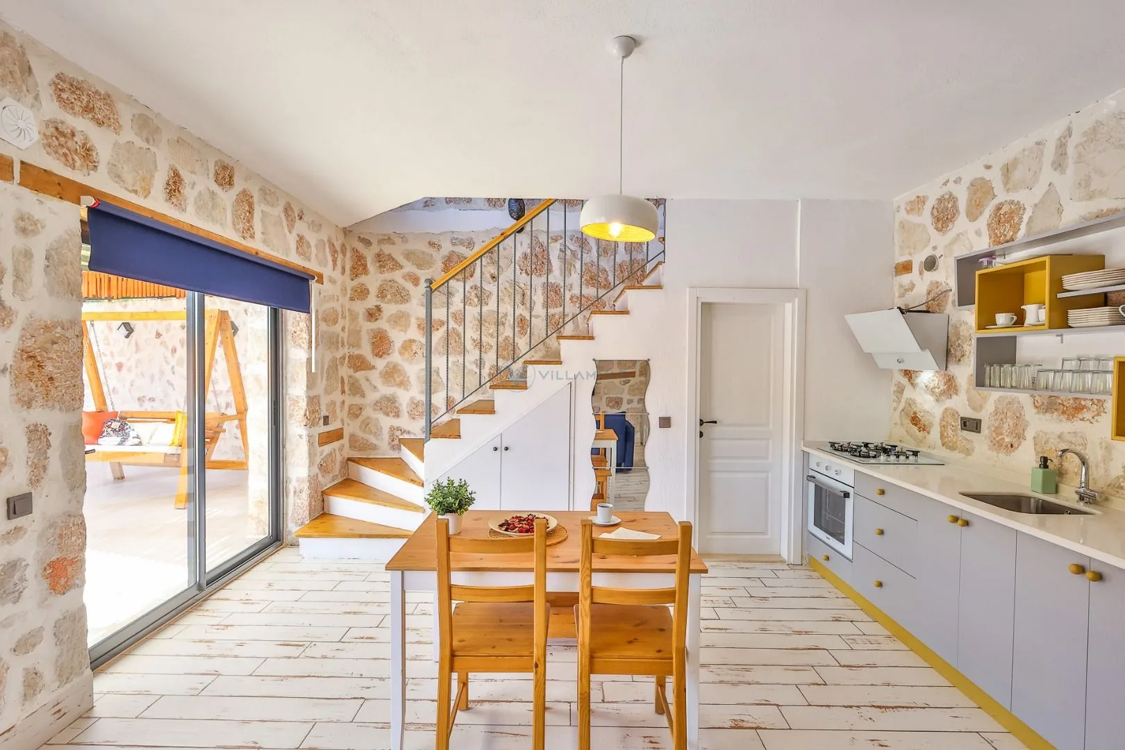 Villa Bonus 1
