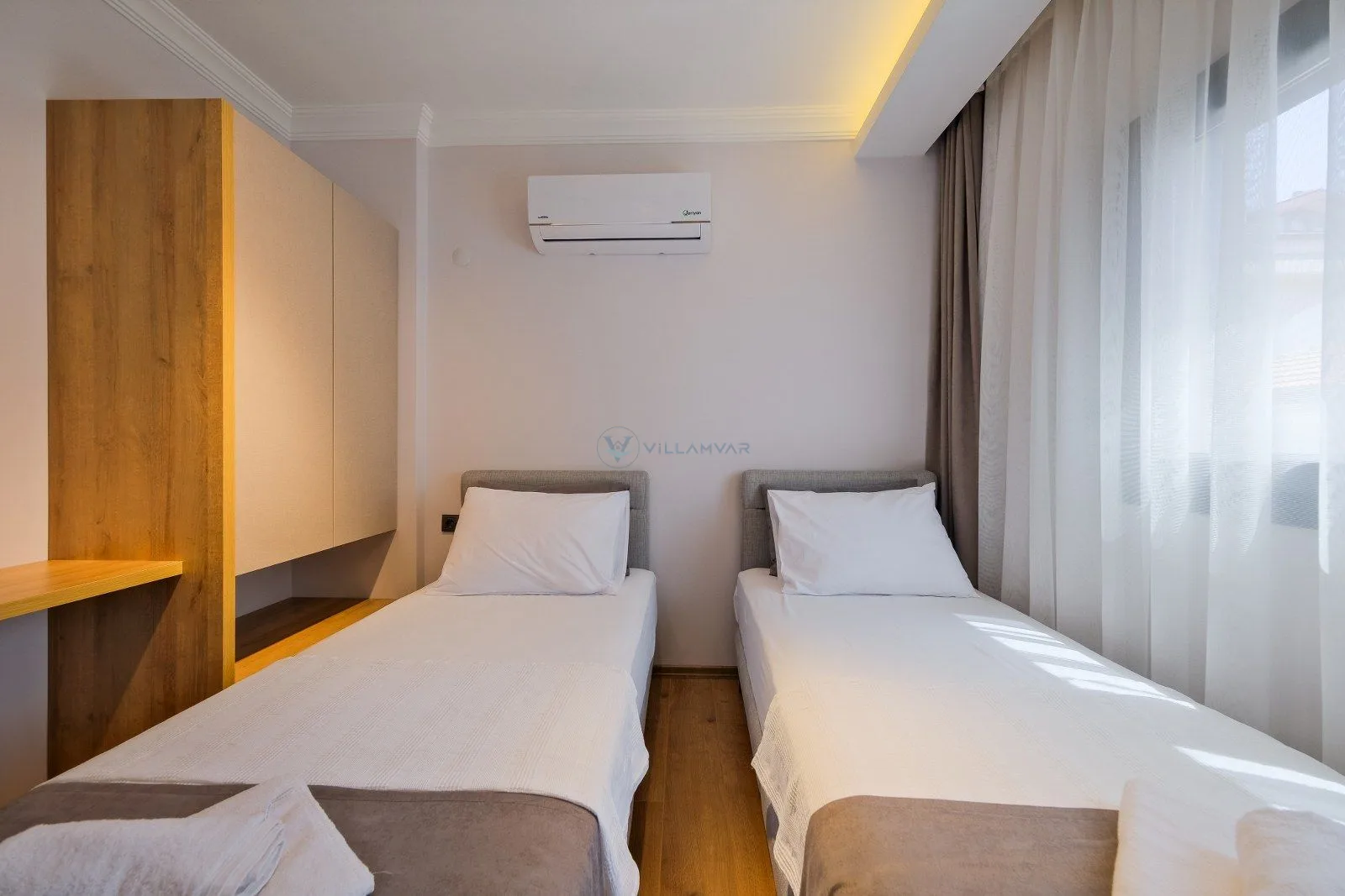 Light Suite Apart 3