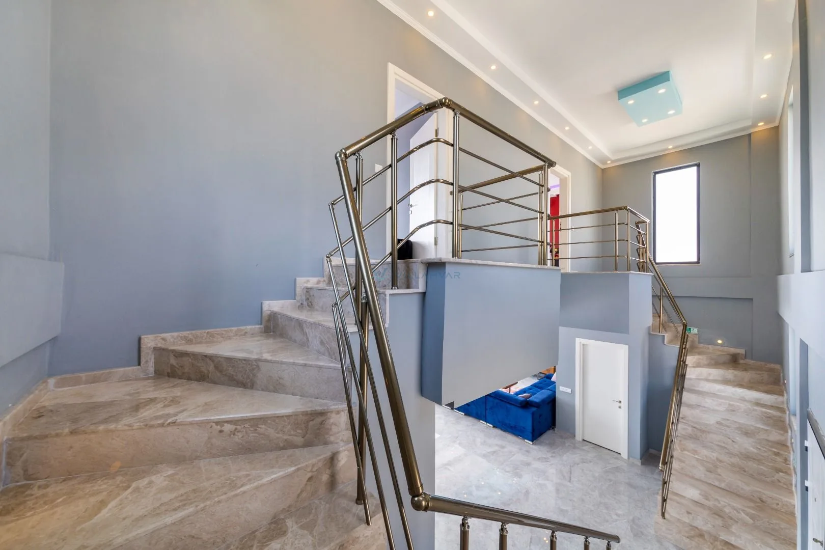 Villa Pilot