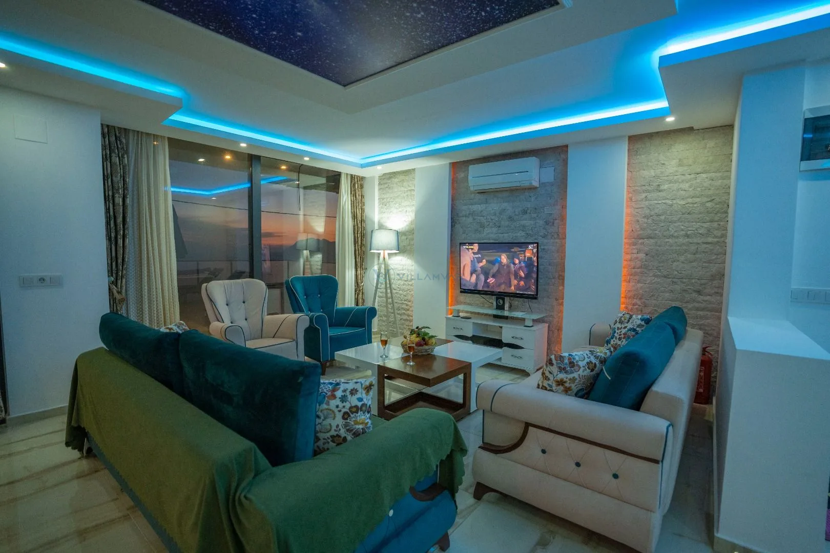 VR Villa Avalon