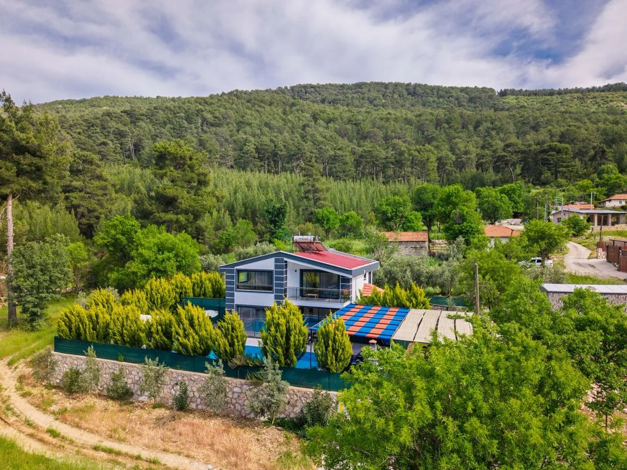 Villa Gold