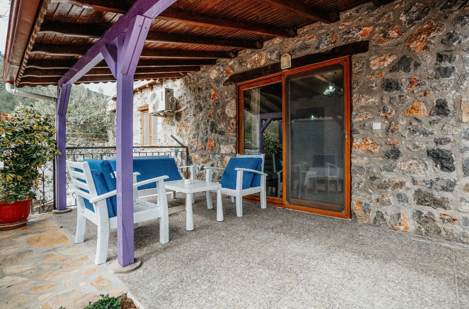 Villa Mocha