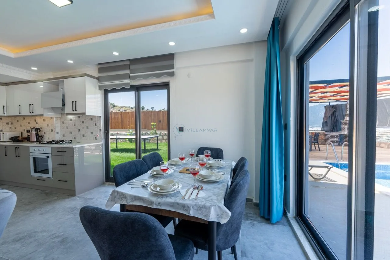 Villa Şirinler 2
