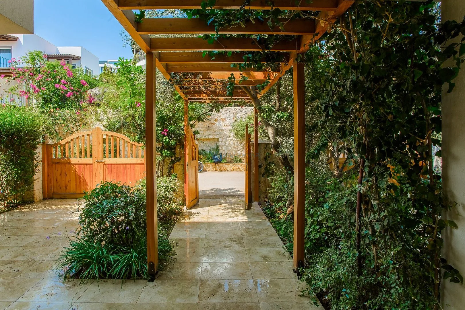 Villa Greenscape