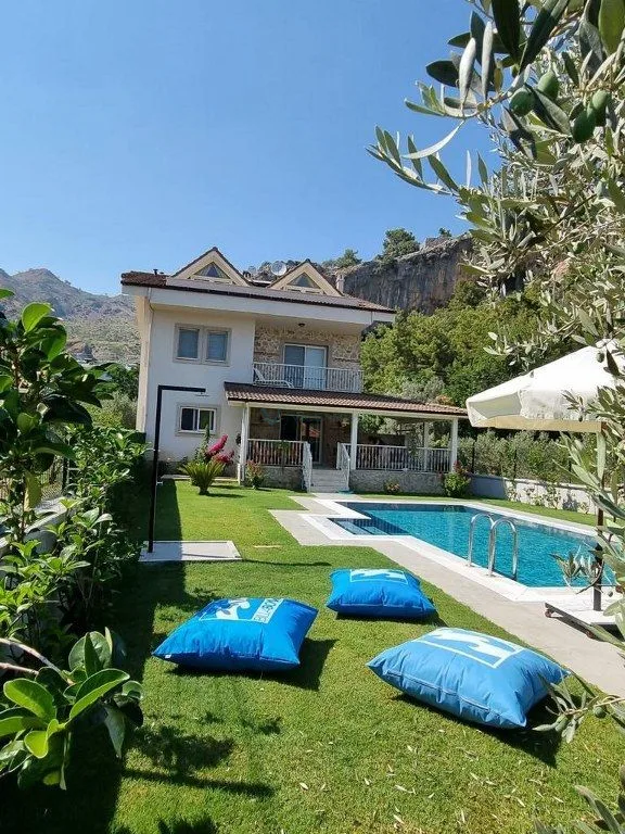 Villa İsabella