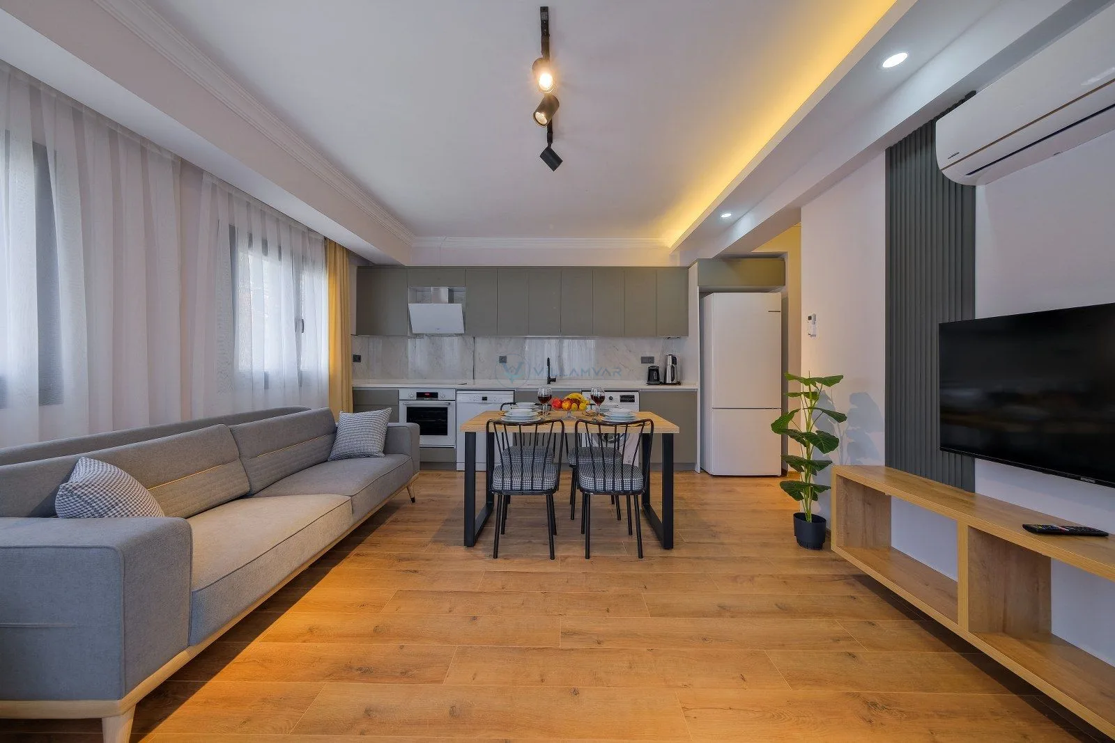 Light Suite Apart 5