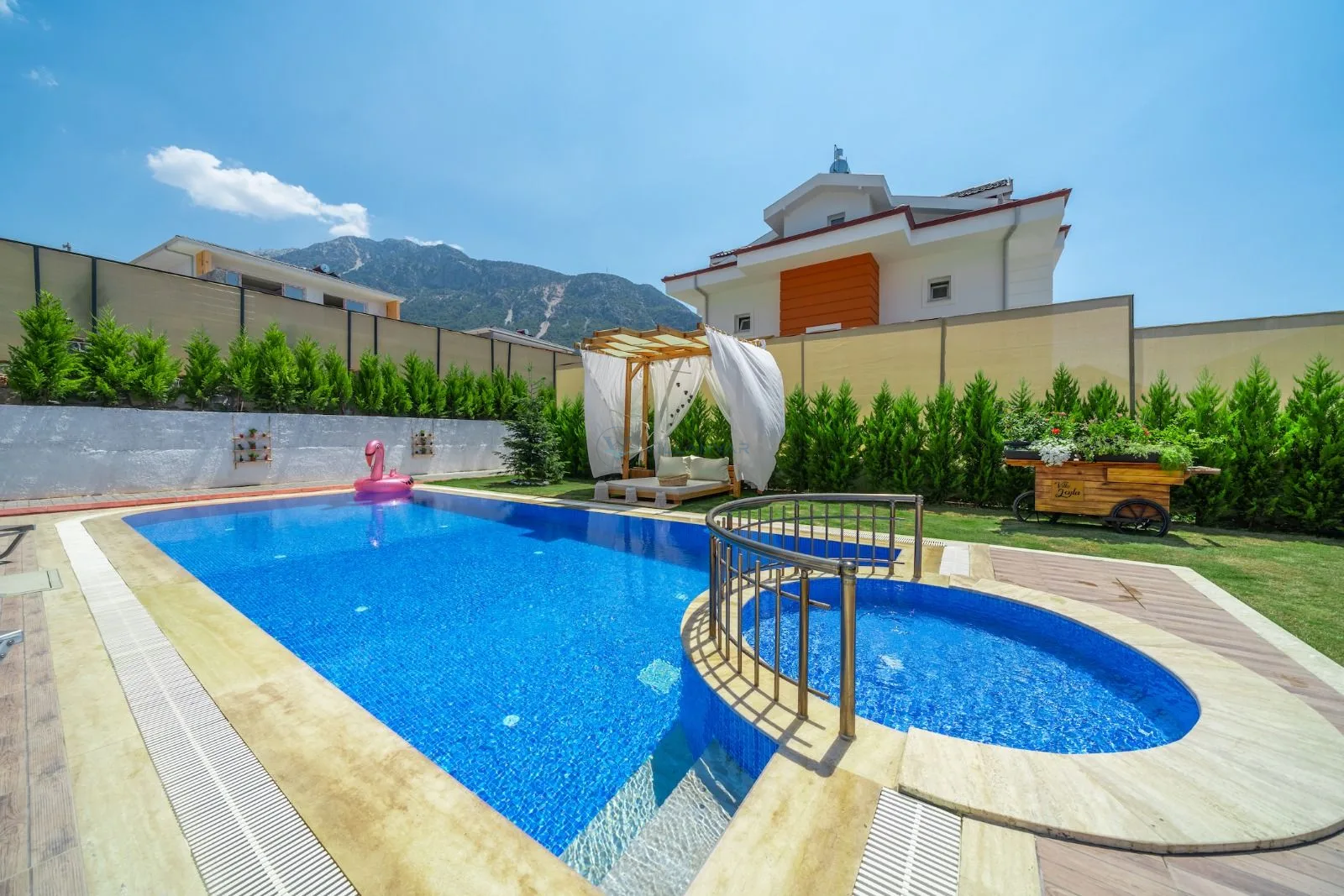 Villa Leila