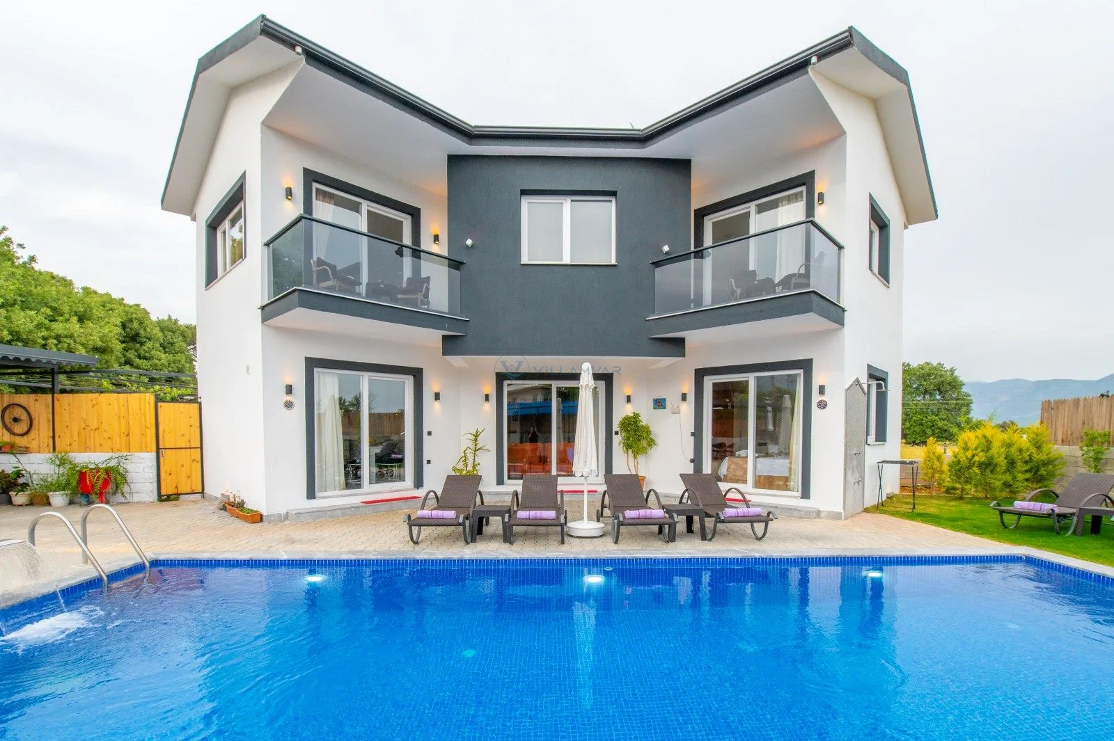 Villa Esenimo