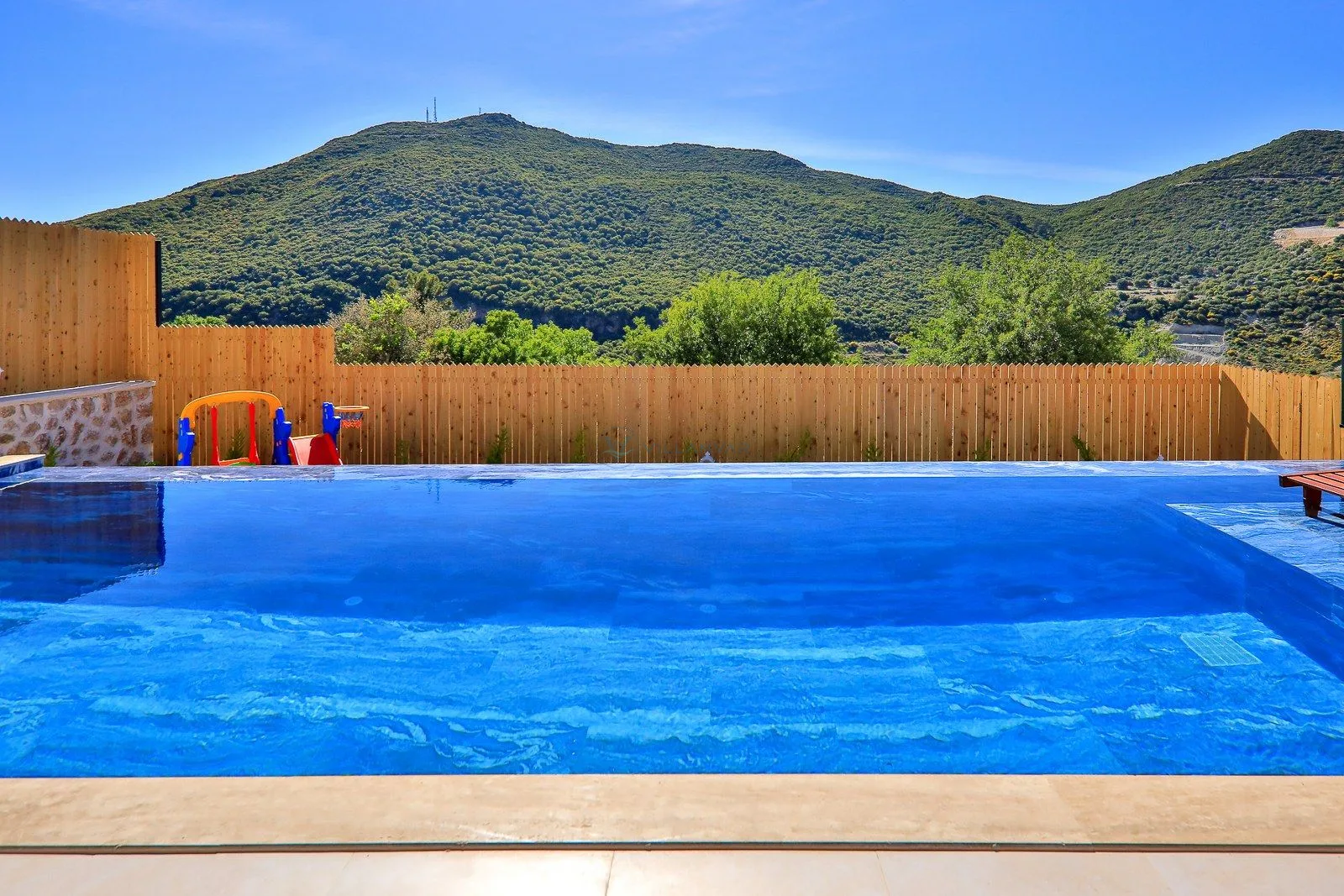 Villa Nidia